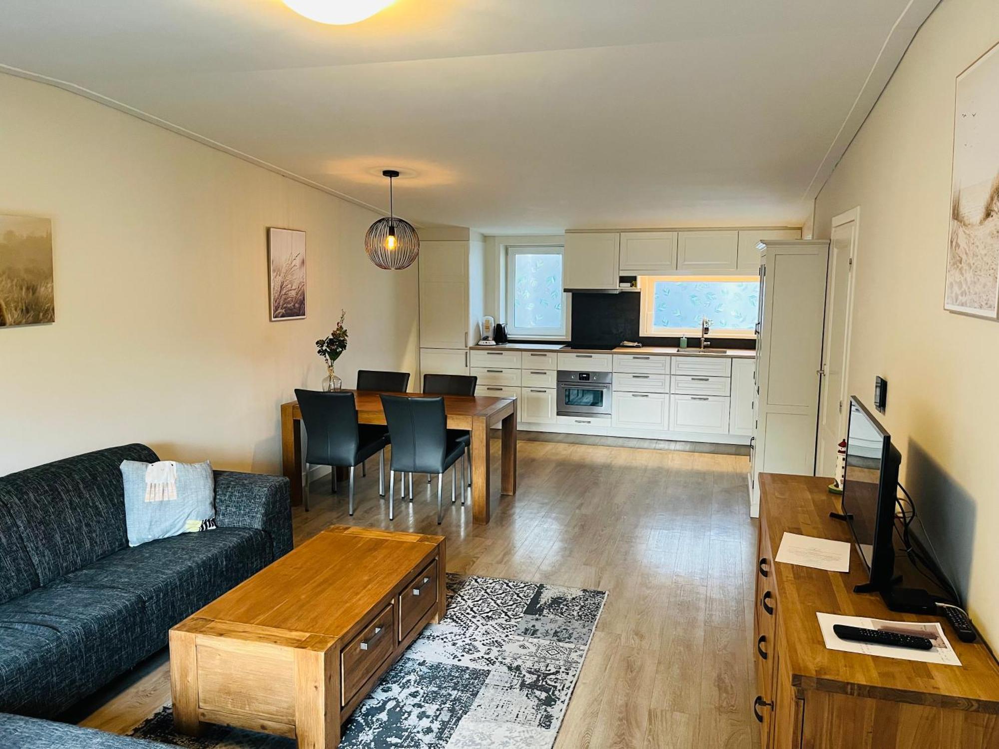 Ferienwohnung Rustig Gelegen Recreatiewoning In Zeeland Bruinisse Exterior foto